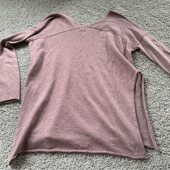 She and Sky Taupe Tan Mauve Colored Sweater Size Small - Picture 7 of 7